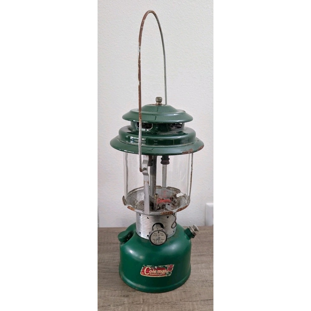 Coleman 220F Vintage 2-Mantle Lantern 1972 Pyrex Globe Green Generator Camping